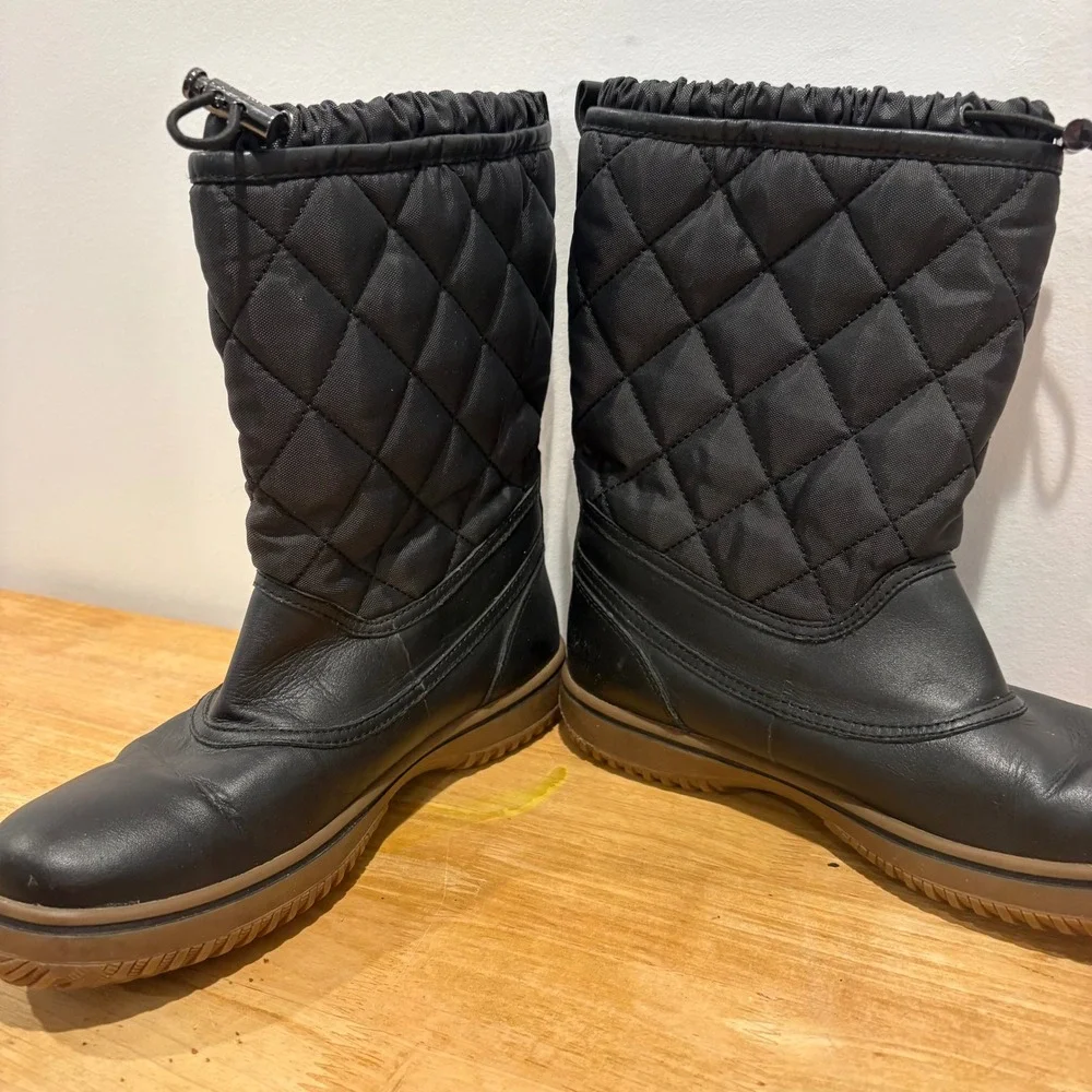 Coach Samara Quilted Winter Boots Women Black Size 8B Leather Nylon Snow Boots